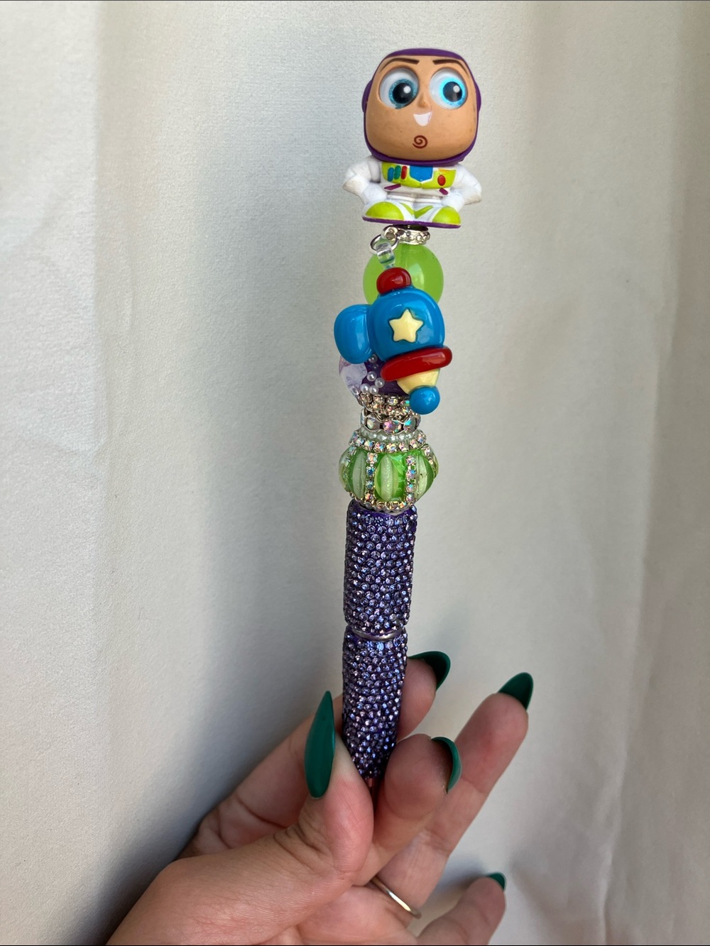 Novelty Purple Beaded Charm Pen with Buzz Lightyear Top
